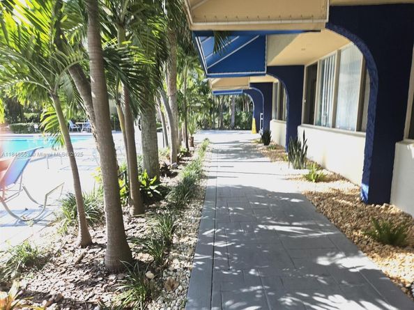 4550 NW 9th St 709E, Miami FL 33126