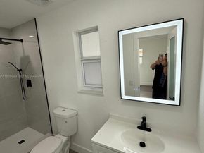 3010 NW 186th Ter, Miami Gardens FL 33056