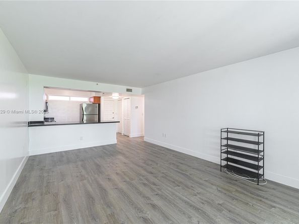 650 NE 64th St G510, Miami FL 33138