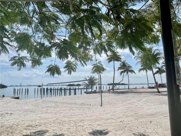 650 NE 64th St G510, Miami FL 33138