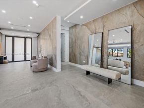 270 N Shore Dr, Miami Beach FL 33141