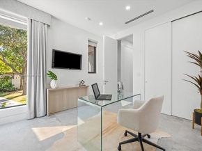 270 N Shore Dr, Miami Beach FL 33141