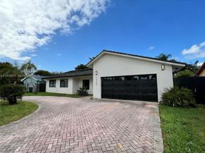 11104 SW 139th Ct, Miami FL 33186