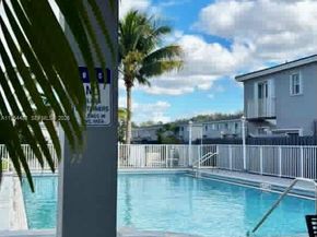 5200 NW 109th Ave 5, Doral FL 33178