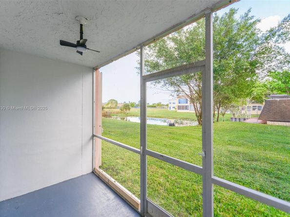 9601 Sunrise Lakes Blvd 106, Sunrise FL 33322