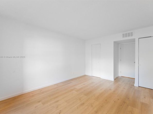 9601 Sunrise Lakes Blvd 106, Sunrise FL 33322