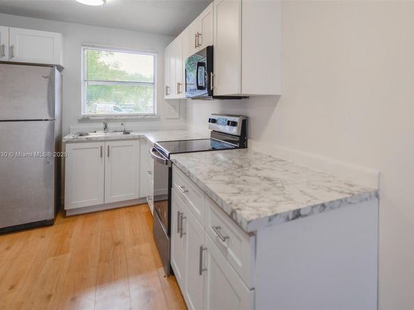 9601 Sunrise Lakes Blvd 106, Sunrise FL 33322