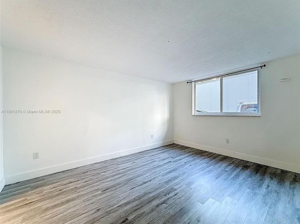 12500 NE 15th Ave 105, North Miami FL 33161