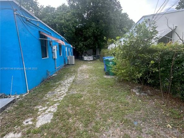 Undisclosed Address #A11901146, Miami FL 33127