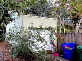 901 NW 10th Ct, Miami FL 33136