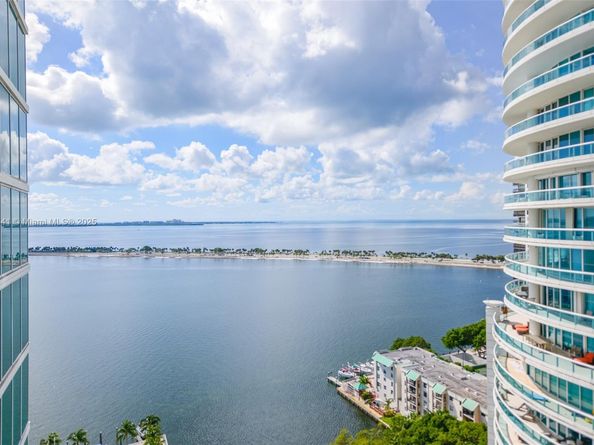 2101 Brickell Ave 2009, Miami FL 33129