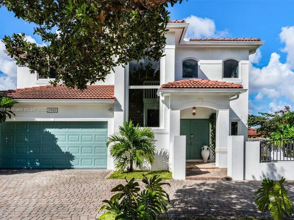 17080 SW 92nd Ct, Palmetto Bay FL 33157
