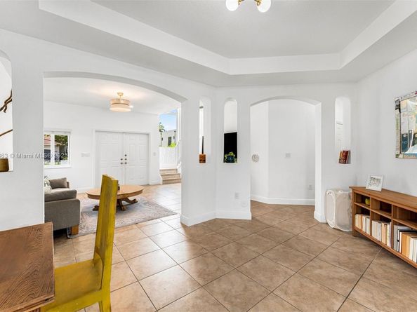 17080 SW 92nd Ct, Palmetto Bay FL 33157