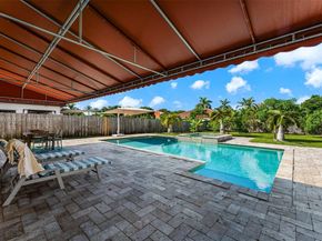 17080 SW 92nd Ct, Palmetto Bay FL 33157