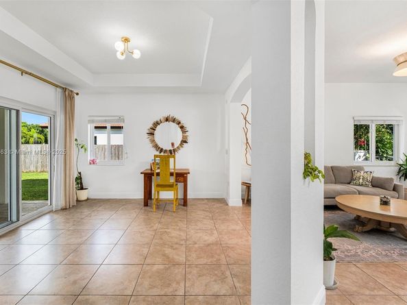 17080 SW 92nd Ct, Palmetto Bay FL 33157