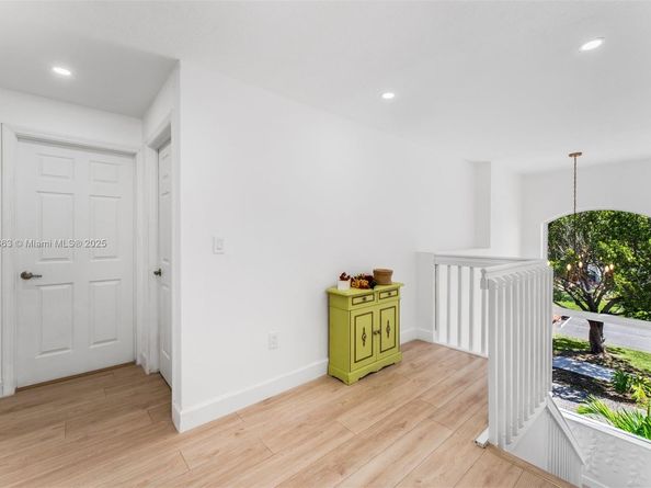 17080 SW 92nd Ct, Palmetto Bay FL 33157