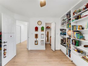 17080 SW 92nd Ct, Palmetto Bay FL 33157