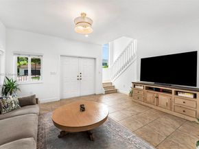 17080 SW 92nd Ct, Palmetto Bay FL 33157