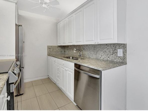 4008 Oakridge A 4008, Deerfield Beach FL 33442