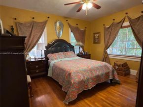 537 Glen Way, Miami Springs FL 33166