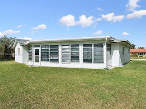 9306 NW 80th St, Tamarac FL 33321