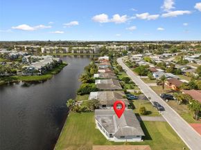 9306 NW 80th St, Tamarac FL 33321