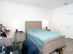 2820 NW 180th St, Miami Gardens FL 33056