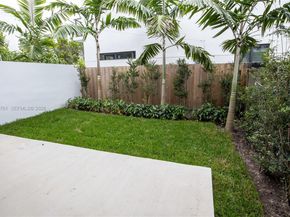 3374 Day Ave B, Miami FL 33133