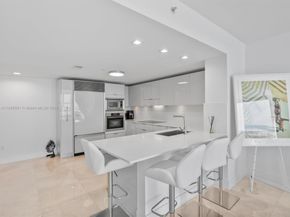 6801 Collins Ave 1402 Door 1412 L, Miami Beach FL 33141