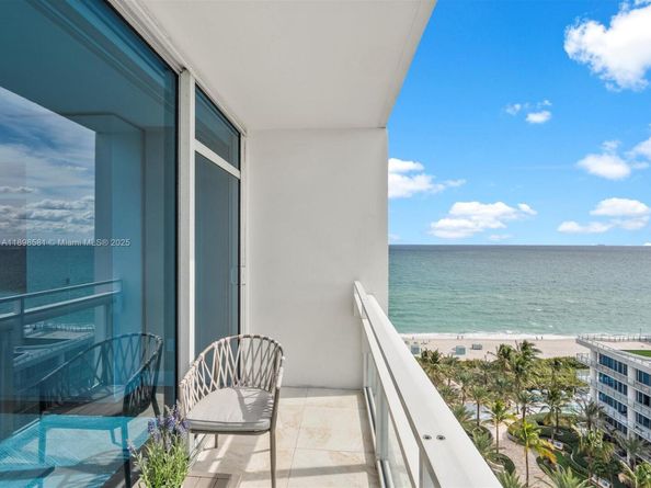 6801 Collins Ave 1402 Door 1412 L, Miami Beach FL 33141