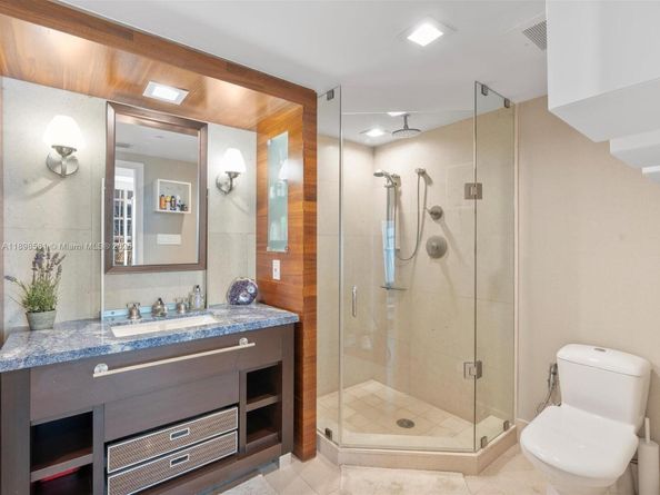 6801 Collins Ave 1402 Door 1412 L, Miami Beach FL 33141