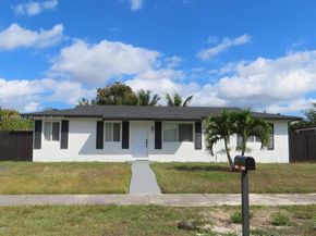95 SW 17th Ter, Homestead FL 33030