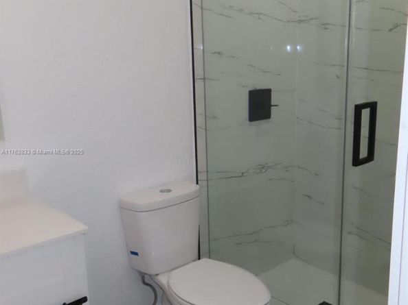 95 SW 17th Ter, Homestead FL 33030