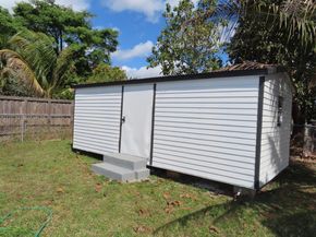 95 SW 17th Ter, Homestead FL 33030