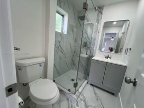 6761 Sheridan St, Hollywood FL 33024