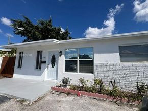 6761 Sheridan St, Hollywood FL 33024