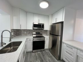 6761 Sheridan St, Hollywood FL 33024