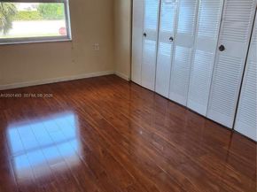 11219 SW 88th St 205C, Miami FL 33176