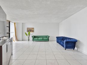 600 Parkview Dr 611, Hallandale Beach FL 33009