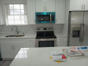 7625 NW 14th Ct, Miami FL 33147