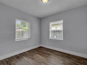 2243 Greene St, Hollywood FL 33020