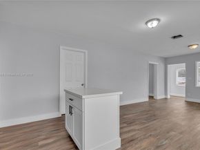 2243 Greene St, Hollywood FL 33020