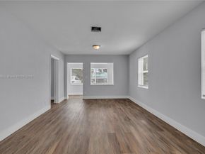 2243 Greene St, Hollywood FL 33020