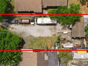 369 NW 33rd St, Miami FL 33127