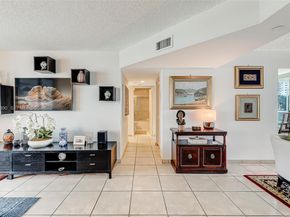 5900 Collins Ave 402, Miami Beach FL 33140