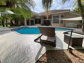 375 Sabal Way, Weston FL 33326