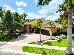 375 Sabal Way, Weston FL 33326