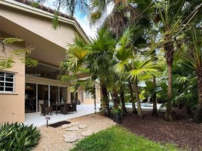 375 Sabal Way, Weston FL 33326
