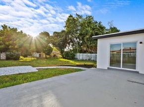 Undisclosed Address #A11949690, Hollywood FL 33021