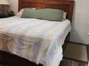 822 Heather Lane, Hallandale Beach FL 33309